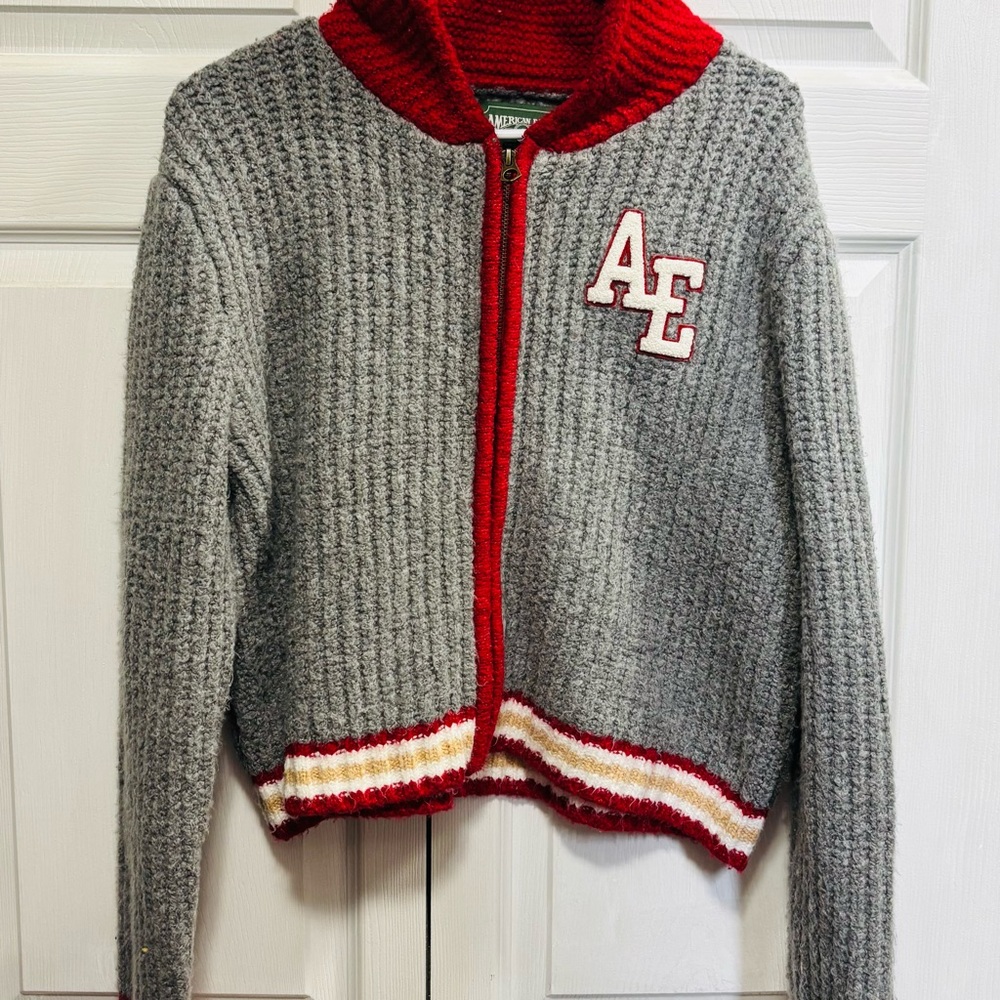 American Eagle Outfitters Gray and Red Women's Y2K Knit Sweater